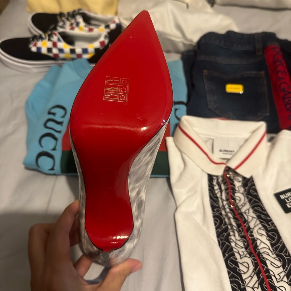 New , size 7